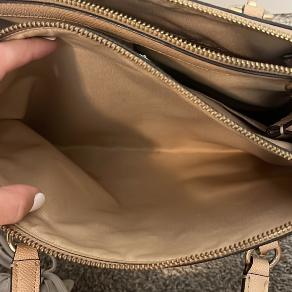 MUST GO! LAST CHANCE! - offer now! - Tan Coach Purse with Removable Strap - Picture 6 of 8